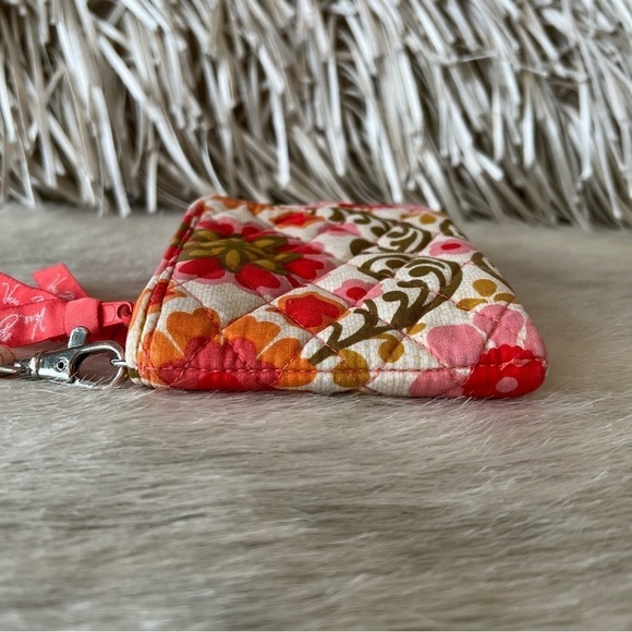 VERA BRADLEY Folkloric Double ID Wristlet Pink Green Floral Travel 2011 Lippies - Picture 9 of 13